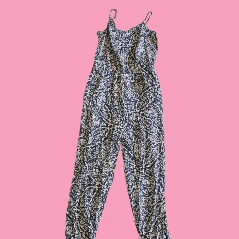 American Eagle Outfitters Blue and White Paisley Boho Skinny Leg Jumpsuit size s